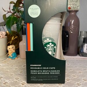 Starbucks Color-Changing Cold Cups with Straws